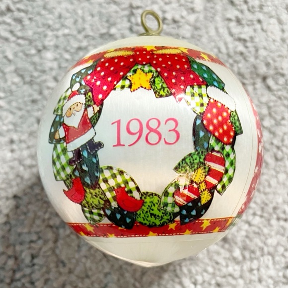 Vintage Christmas Ornament Silk Ball Santa Special Friends Make Christmas - Picture 2 of 6